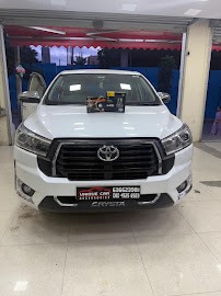 Dashcam on Toyota Innova Crysta